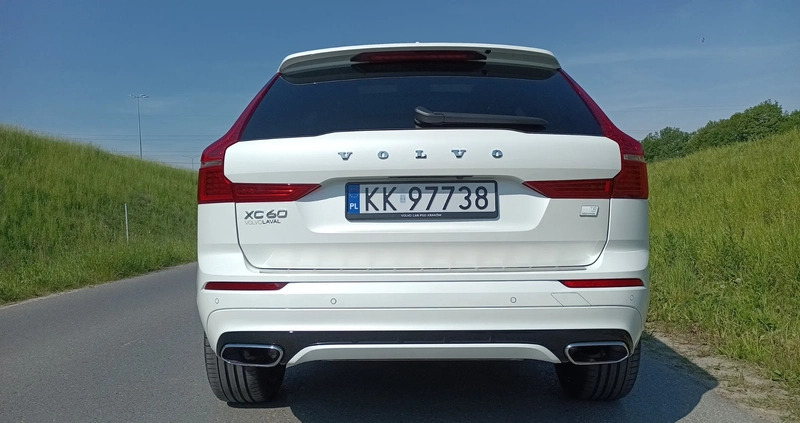 Volvo XC 60 cena 205000 przebieg: 12330, rok produkcji 2021 z Kraków małe 529